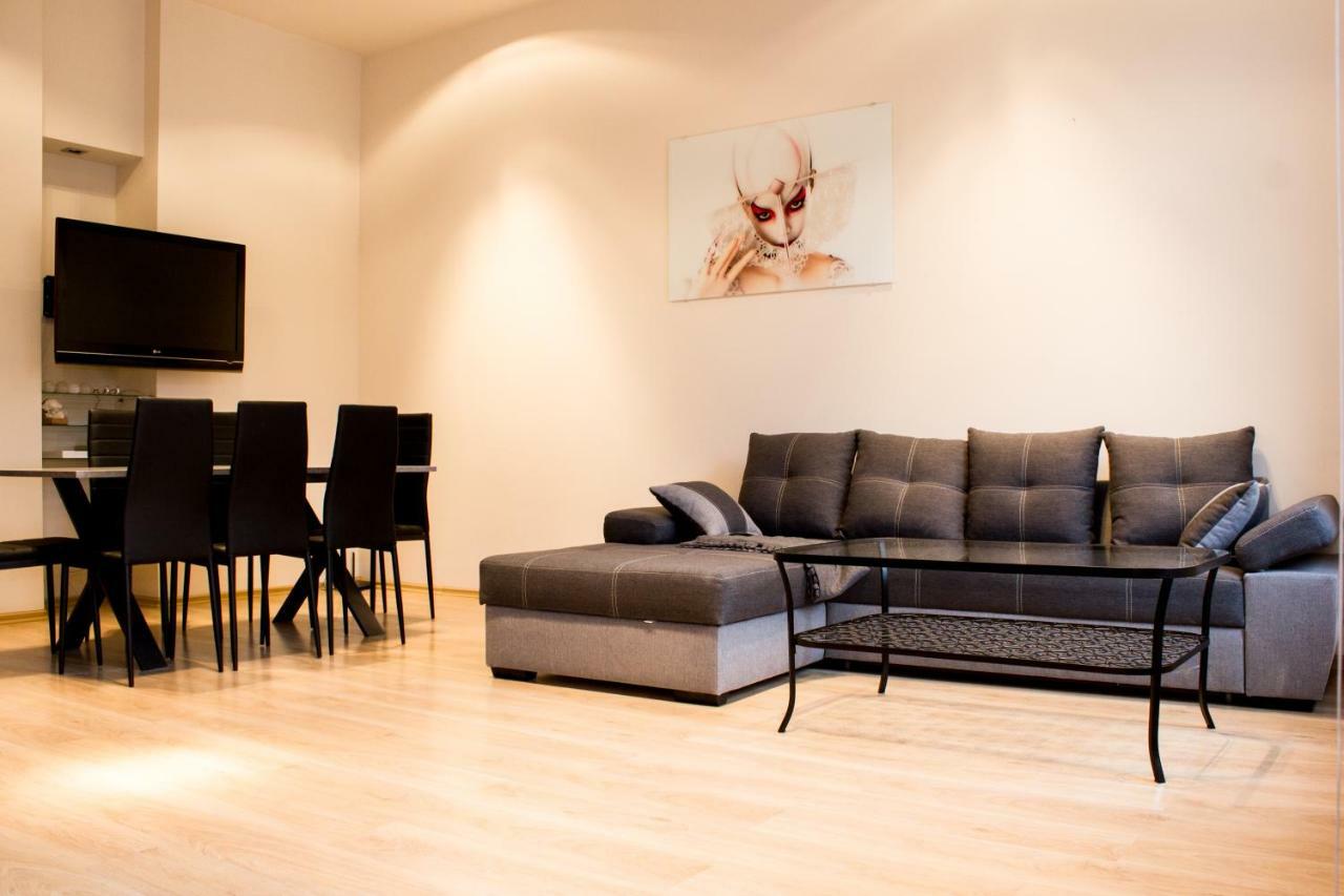 קרקוב Sauna Luxurious Apartment מראה חיצוני תמונה