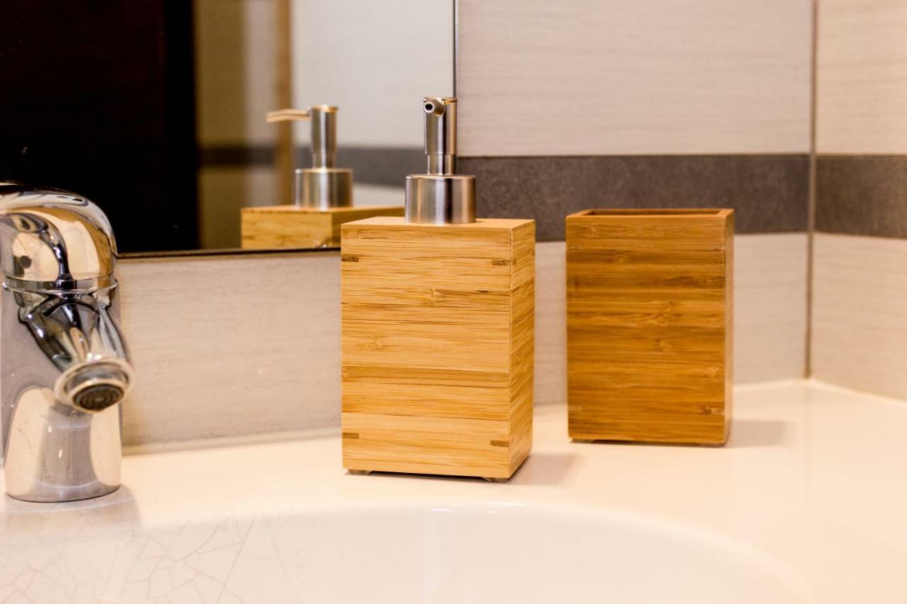 קרקוב Sauna Luxurious Apartment מראה חיצוני תמונה